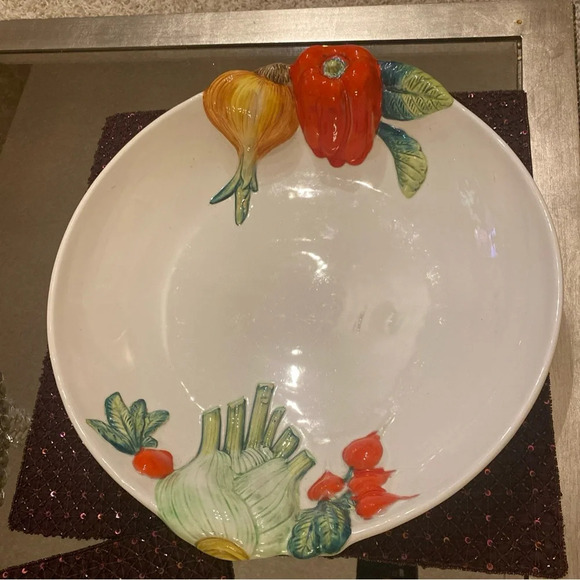 VINTAGE ITALIAN HAND
PAINTED OF LARGE SIZE PLATTER- SIGNED & NUMBERED 9922 - Picture 1 of 6